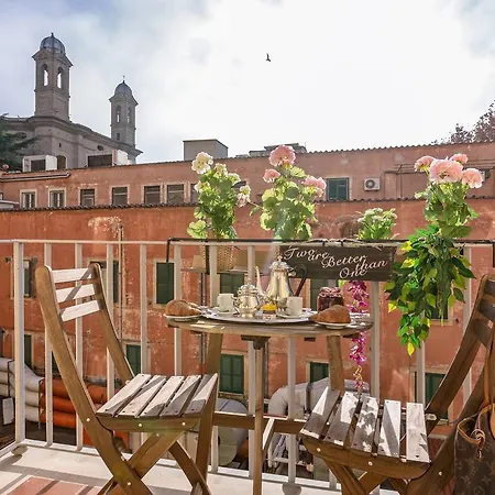 Townhouse By The Spanish Steps * Roma