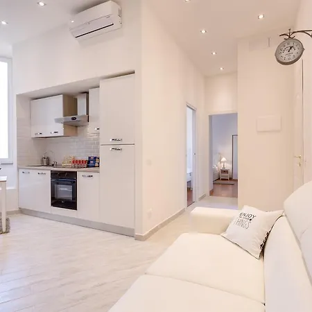Townhouse By The Spanish Steps Ρώμη