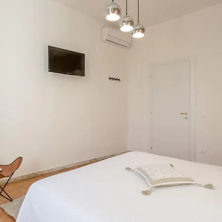 Διαμέρισμα Townhouse By The Spanish Steps