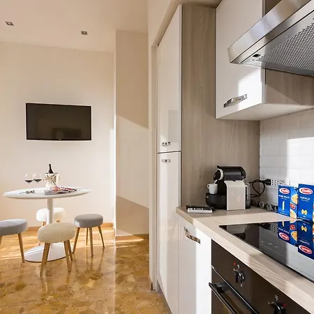 Townhouse By The Spanish Steps Apartment Rome